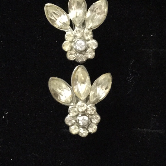 Moissanite earrings - Picture 2 of 7